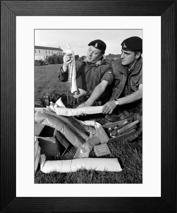 Framed Print : Dismantled Bomb. Members of Royal Army Ordanance Corps with Dismantled 50lb Bomb Framed Print : Dismantled Bomb. Members of Royal Army Ordanance Corps with Dismantled 50lb Bomb