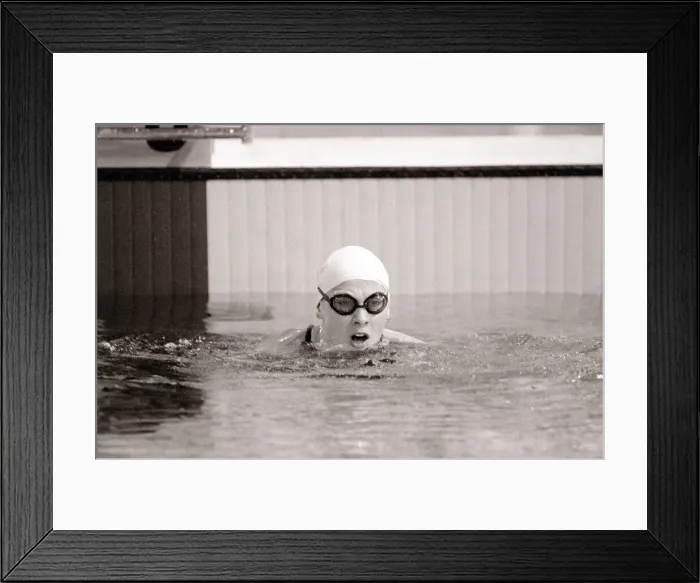 Framed Print : Swimmer Sharron Davies seen here training at the swimming pool in Moscow before her heat Framed Print : Swimmer Sharron Davies seen here training at the swimming pool in Moscow before her heat