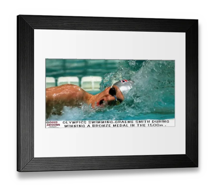 Framed Print : Graeme Smith Swimmer for Britain during winning the 1500 metres Bronze Medal