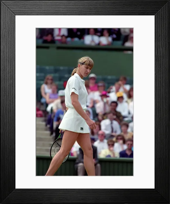 Framed Print : Wimbledon Tennis. Steffi Graf. July 1991 91-4197-132 Framed Print : Wimbledon Tennis. Steffi Graf. July 1991 91-4197-132