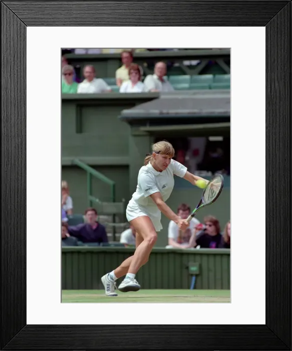 Framed Print : Wimbledon Tennis. Steffi Graf. July 1991 91-4197-114 Framed Print : Wimbledon Tennis. Steffi Graf. July 1991 91-4197-114