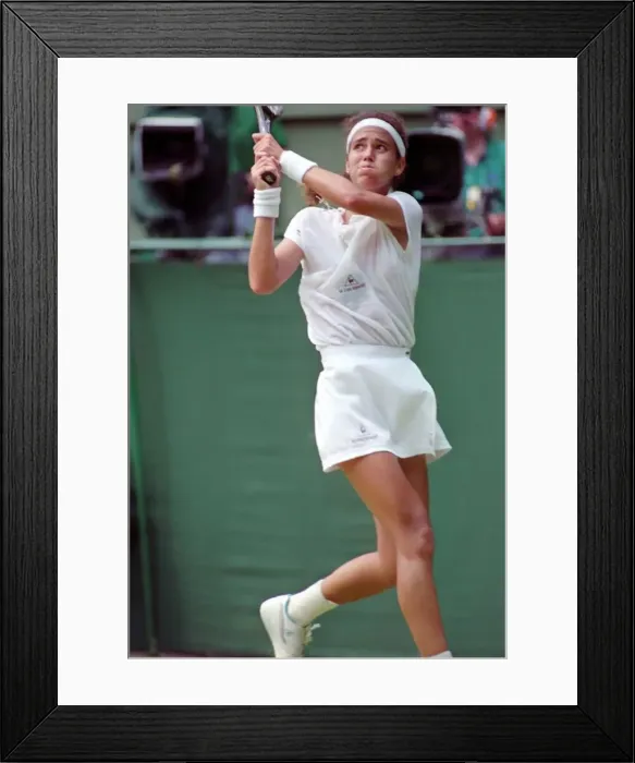 Framed Print : Wimbledon Tennis. A. Sanchez Vicario v. Fernandez. July 1991 91-4196-047