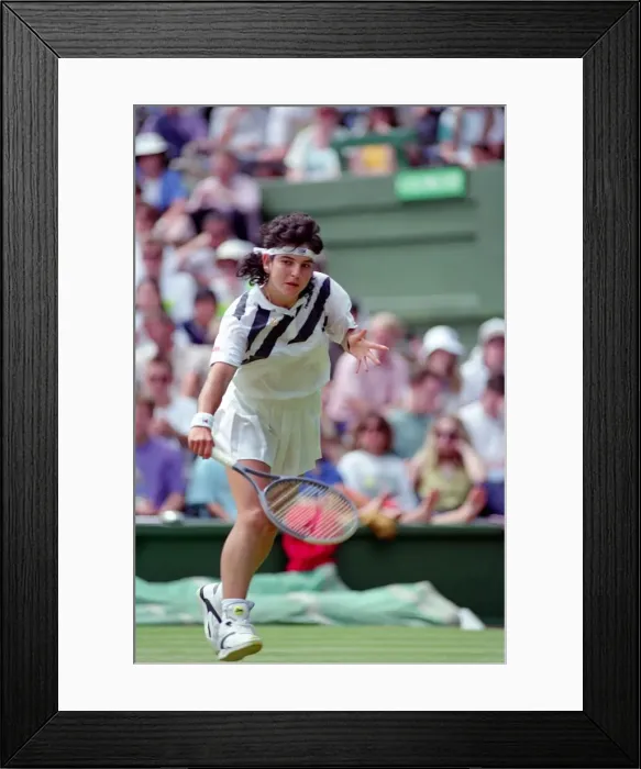 Framed Print : Wimbledon Tennis. A. Sanchez Vicario v. Fernandez. July 1991 91-4196-067