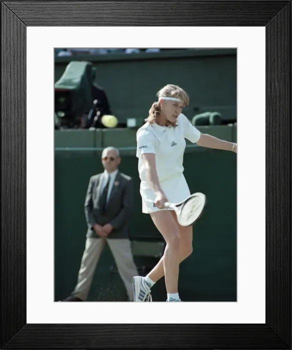 Framed Print : Wimbledon Tennis. Stefi Graff v Amy Frazier. July 1991 91-4184-019 Framed Print : Wimbledon Tennis. Stefi Graff v Amy Frazier. July 1991 91-4184-019