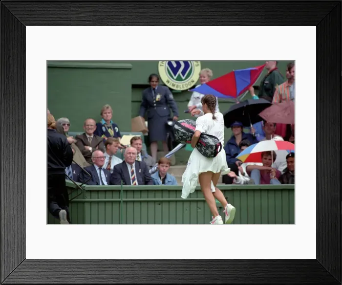 Framed Print : Wimbledon Tennis. Navratilova. July 1991 91-4197-236