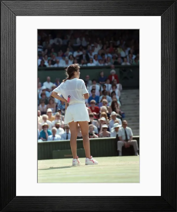 Framed Print : Wimbledon Tennis. Womens Semi Final: Gabriella Sabatini v. Jennifer Capriati Framed Print : Wimbledon Tennis. Womens Semi Final: Gabriella Sabatini v. Jennifer Capriati