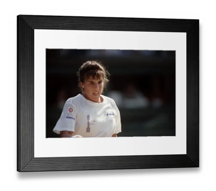 Framed Print : Wimbledon Tennis. Gabriella Sabatini v. Jennifer Capriati. July 1991 91-4261-010