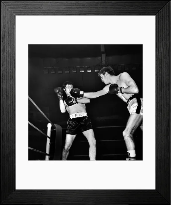 Framed Print : Johnny Clark v. Jackie Burke seen here at the Royal Albert Hall. December 1969 Z11627-006 Framed Print : Johnny Clark v. Jackie Burke seen here at the Royal Albert Hall. December 1969 Z11627-006