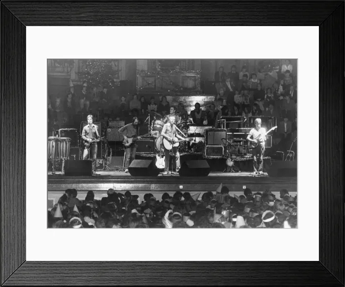 Framed Print : Lindisfarnes Ray Jackson, Rod Clements, Alan Hull, Ray Laidlaw and Si Cowe Framed Print : Lindisfarnes Ray Jackson, Rod Clements, Alan Hull, Ray Laidlaw and Si Cowe