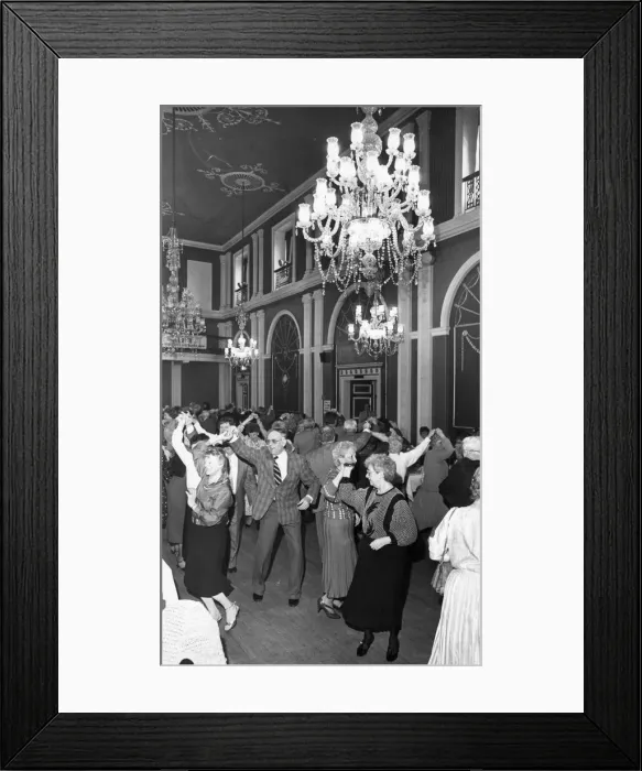 Framed Print : The Ringtons Tea Dance at the Old Assembly Rooms in NEwcastle