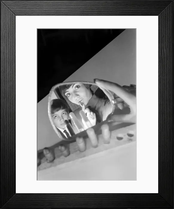 Framed Print : People of Hartford Secondary School. Keith Kay and Philip Robinson look on as model Ann Framed Print : People of Hartford Secondary School. Keith Kay and Philip Robinson look on as model Ann