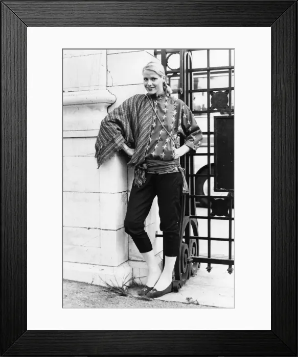 Framed Print : Fashion - Misc. : Copycats!. The Autumn nip in the air makes a girl