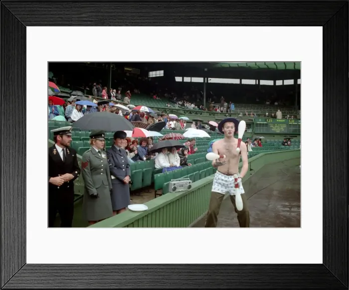 Framed Print : Wimbledon Tennis. The Juggler. June 1988 88-3461-010 Framed Print : Wimbledon Tennis. The Juggler. June 1988 88-3461-010