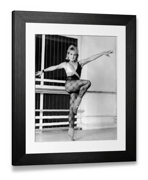 Framed Print : Jay Aston the beautiful singer with Buck Fizz'keeps fit at Pineapple Studios Framed Print : Jay Aston the beautiful singer with Buck Fizz'keeps fit at Pineapple Studios