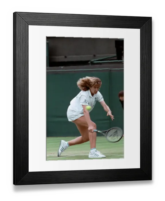 Framed Print : Wimbledon Tennis. Graf v. Fernandez. June 1988 88-3442-004 Framed Print : Wimbledon Tennis. Graf v. Fernandez. June 1988 88-3442-004