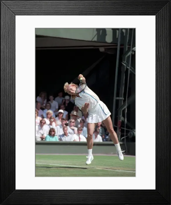 Framed Print : Wimbledon. Martina Navratilova. June 1988 88-3373-006 Framed Print : Wimbledon. Martina Navratilova. June 1988 88-3373-006