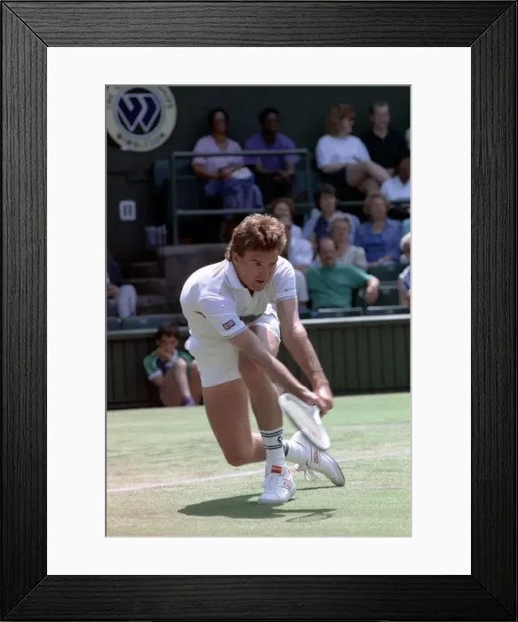 Framed Print : Wimbledon. Jimmy Connors. June 1988 88-3372-021