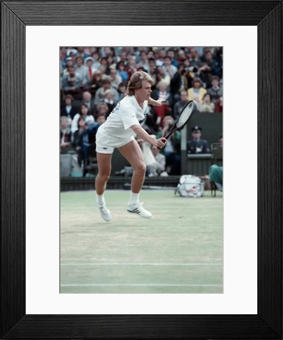 Framed Print : Wimbledon Final. Boris Becker v. Stefan Edberg. July 1988 88-3581-013