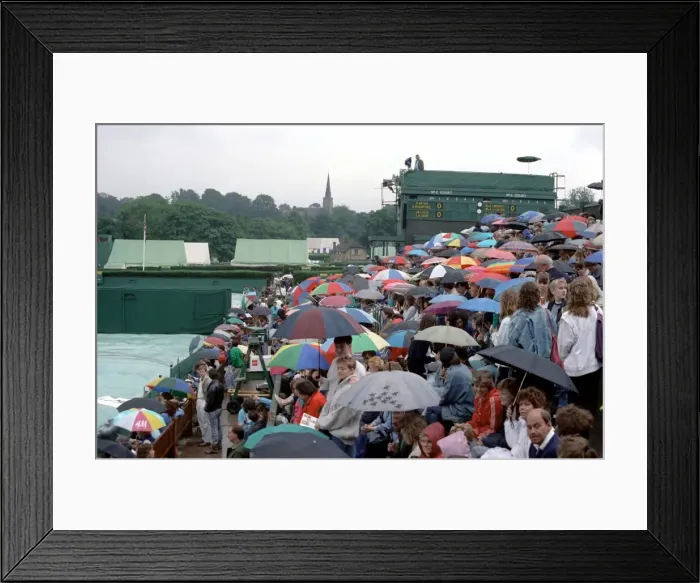 Framed Print : Wimbledon Tennis. The Juggler. June 1988 88-3461-032 Framed Print : Wimbledon Tennis. The Juggler. June 1988 88-3461-032