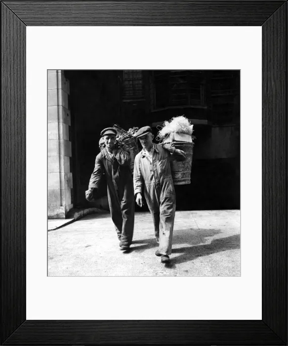 Framed Print : A cockney earns his living. They ve chosen the hard way to collect a weekly pay Framed Print : A cockney earns his living. They ve chosen the hard way to collect a weekly pay