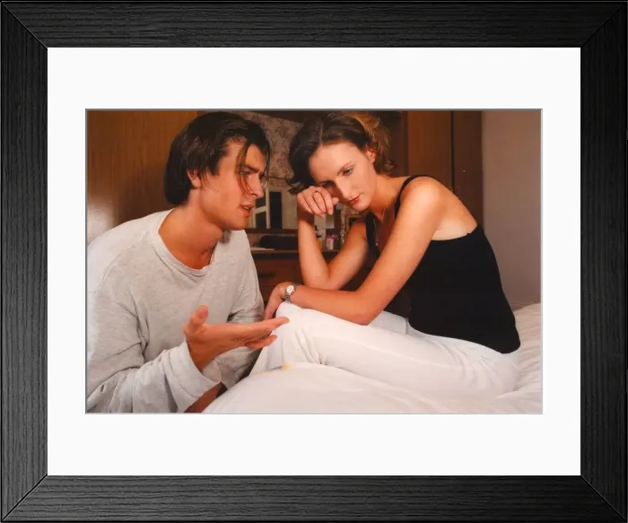 Framed Print : A couple in the middle of an argument and break-up Framed Print : A couple in the middle of an argument and break-up