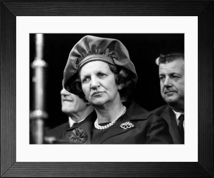 Framed Print : Lady Dorothy Home listens to her husband Alec Douglas-Home Framed Print : Lady Dorothy Home listens to her husband Alec Douglas-Home