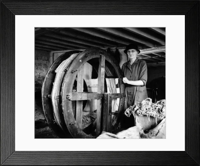 Framed Print : The two Miss Mops of Witney. Across the meadows from the grey stone blanket factories Framed Print : The two Miss Mops of Witney. Across the meadows from the grey stone blanket factories