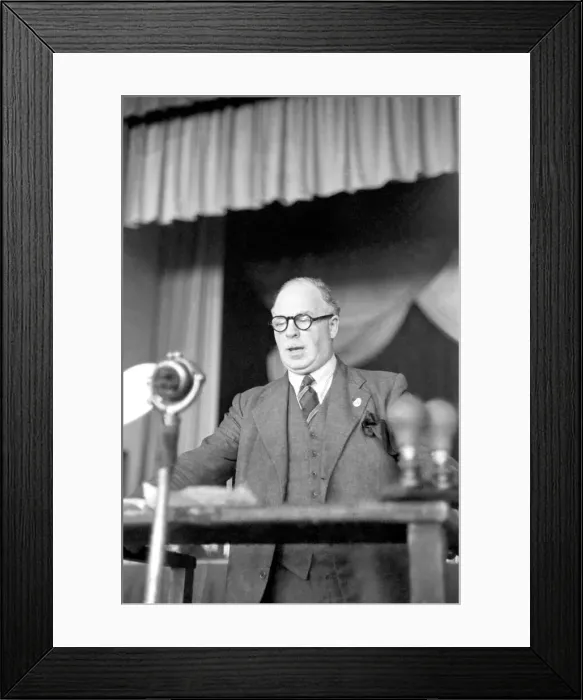 Framed Print : TUC Congress 1952 Jim Figgins General Sec. of the NUR seen here delivering a speech