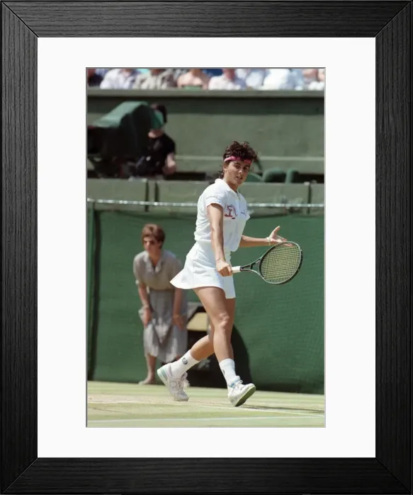 Framed Print : Wimbledon Ladies Tennis Final. Steffi Graf v. Gabriella Sabatini. July 1991 91-4293-179 Framed Print : Wimbledon Ladies Tennis Final. Steffi Graf v. Gabriella Sabatini. July 1991 91-4293-179