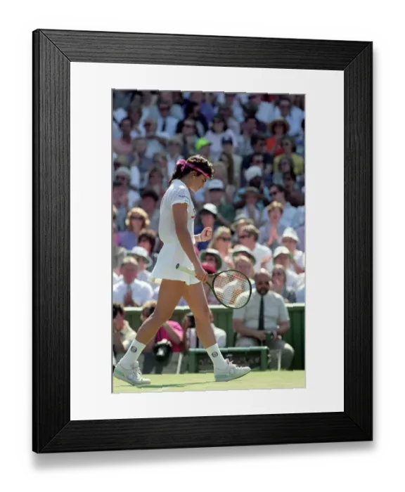 Framed Print : Wimbledon Ladies Tennis. Gabriella Sabatini v. Steffi Graf. July 1991 91-4293-136