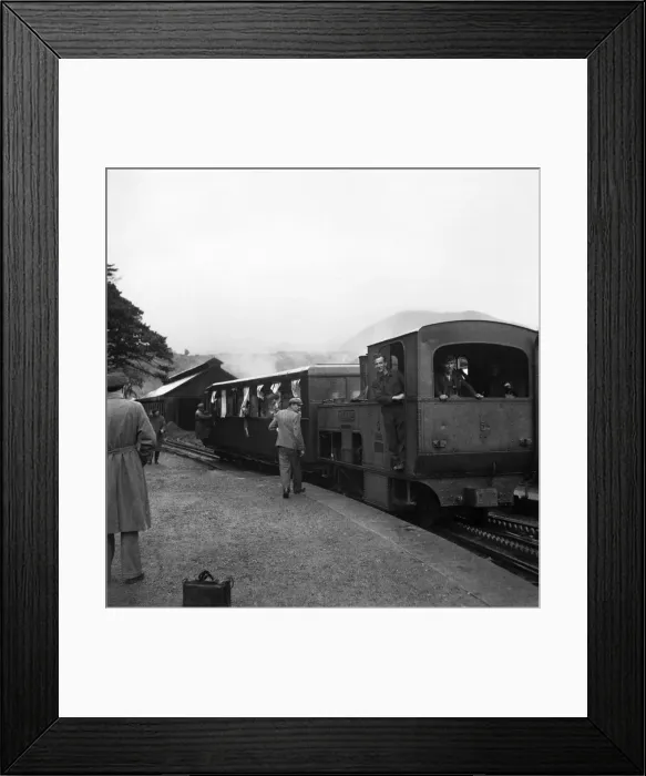 Framed Print : Snowdon - Holidaymakers board the steam train at the summit of Snowdon. August 1952 C4036
