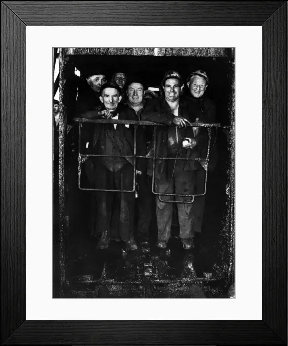 Framed Print : Coal Miners at Pennallta Colliery, Ystrad Mynach, Glamorgan. June 1969 P018197 Framed Print : Coal Miners at Pennallta Colliery, Ystrad Mynach, Glamorgan. June 1969 P018197