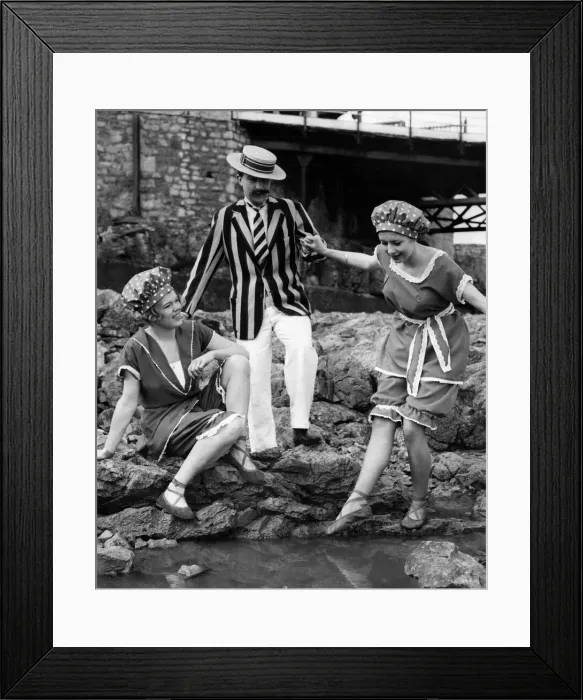 Framed Print : 2, 000 people will dance to three jazz bands on the Old Pier, Birnbeck Island Framed Print : 2, 000 people will dance to three jazz bands on the Old Pier, Birnbeck Island