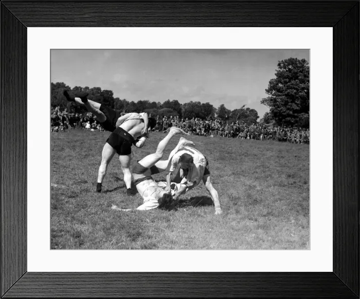 Framed Print : Cornish wrestling at Wadebridge, 1946 Framed Print : Cornish wrestling at Wadebridge, 1946