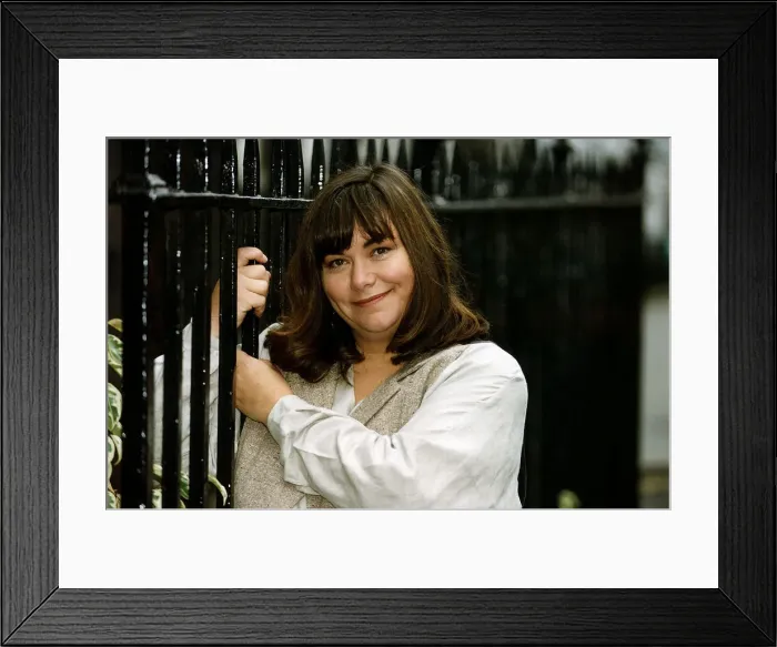 Framed Print : Dawn French comedienne dbase Framed Print : Dawn French comedienne dbase