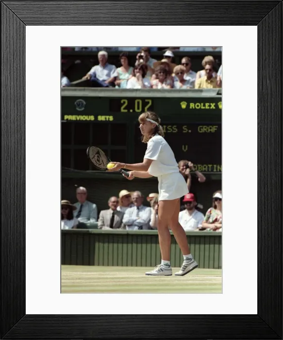 Framed Print : Wimbledon Ladies Final + Royal. Steffi Graf v. Gabriella Sabatini. July 1991 91-4293-056 Framed Print : Wimbledon Ladies Final + Royal. Steffi Graf v. Gabriella Sabatini. July 1991 91-4293-056
