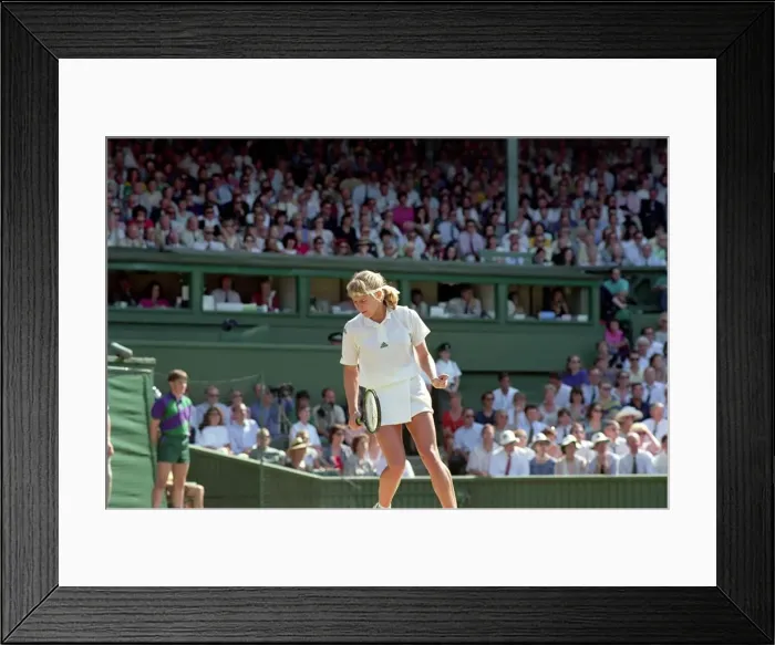 Framed Print : Wimbledon Tennis Championships. Steffi Graf v. Gabriella Sabatini. July 1991 91-4293-029 Framed Print : Wimbledon Tennis Championships. Steffi Graf v. Gabriella Sabatini. July 1991 91-4293-029