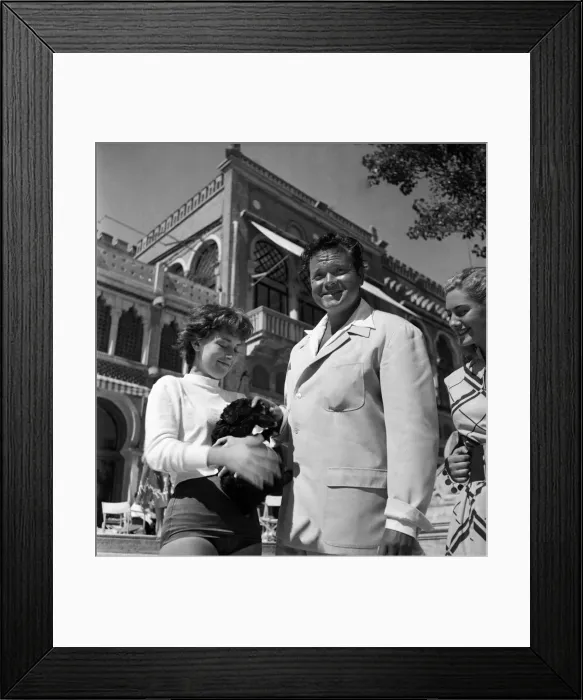 Framed Print : American actor Orson Welles in Verice, Italy. September 1952 C4486