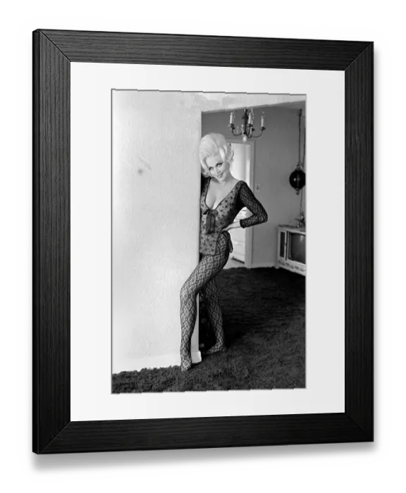 Framed Print : Actress Liz Renay poses for pictures wearing underwear. November 1969 Z11089-004