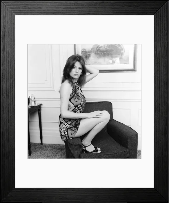 Framed Print : Jacqueline Bisset in hotel Framed Print : Jacqueline Bisset in hotel