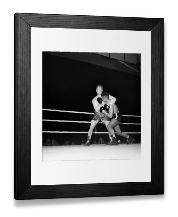 Framed Print : Boxing. Ralph Turpin v. Don Cockell. June 1952 C2915-001