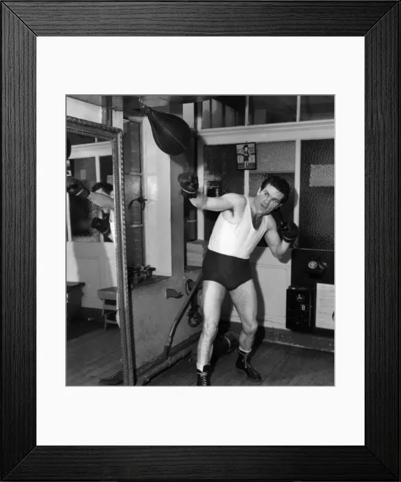Framed Print : Freddie Mills. June 1952 C2936 Framed Print : Freddie Mills. June 1952 C2936