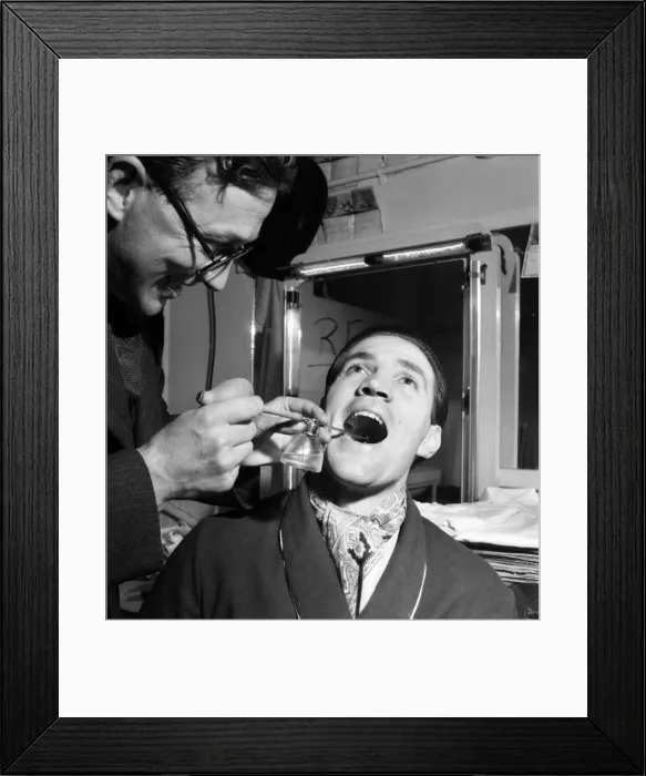 Framed Print : Throat - Spray June 1952. Gordon Needham (Baritone). June 1952 C2902