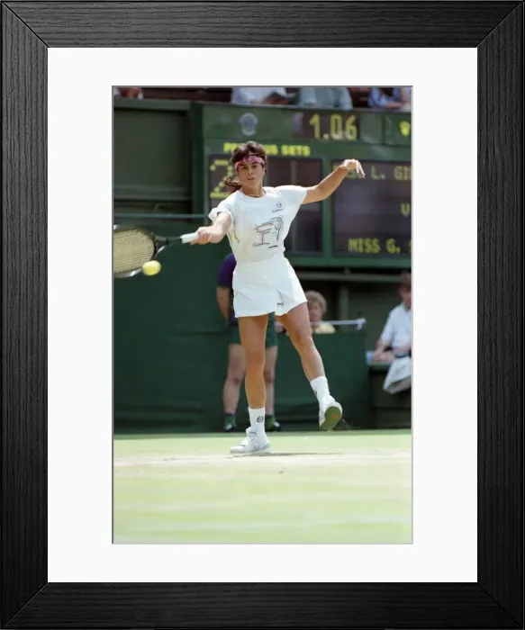 Framed Print : Wimbledon Tennis. Jennifer Capriati In Action. July 1991 91-4217-041 Framed Print : Wimbledon Tennis. Jennifer Capriati In Action. July 1991 91-4217-041