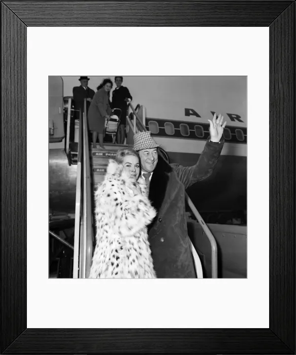 Framed Print : Rachel Roberts flew in to Londons Heathrow Airport from Paris with her husband Rex Framed Print : Rachel Roberts flew in to Londons Heathrow Airport from Paris with her husband Rex
