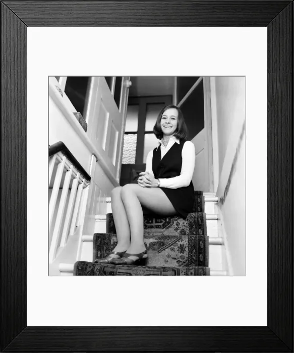 Framed Print : People Women: Woman sitting down at her home. Posing for pictures