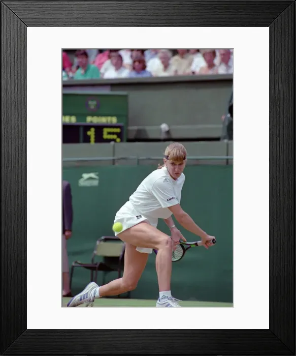 Framed Print : Wimbledon Tennis. Zina Garrison v. Steffi Graf. July 1991 91-4197-192 Framed Print : Wimbledon Tennis. Zina Garrison v. Steffi Graf. July 1991 91-4197-192
