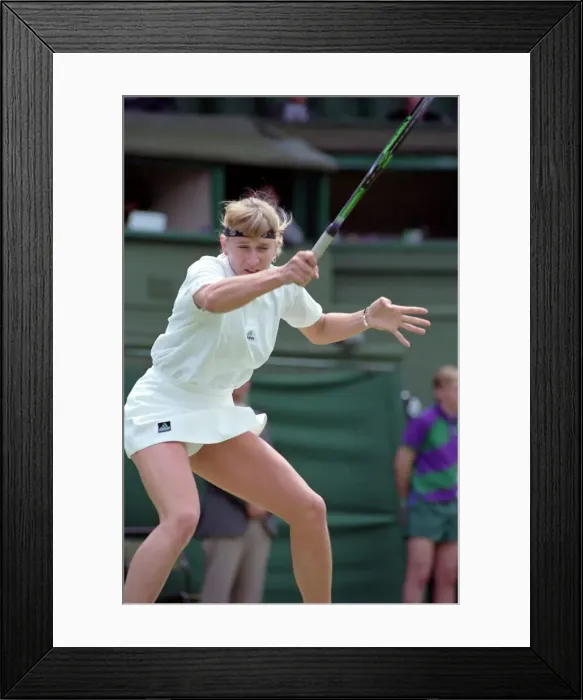 Framed Print : Wimbledon Tennis. Zina Garrison v. Steffi Graf. July 1991 91-4197-183 Framed Print : Wimbledon Tennis. Zina Garrison v. Steffi Graf. July 1991 91-4197-183
