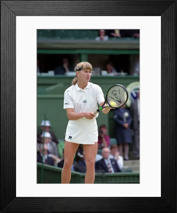 Framed Print : Wimbledon Tennis. Zina Garrison v. Steffi Graf. July 1991 91-4197-178 Framed Print : Wimbledon Tennis. Zina Garrison v. Steffi Graf. July 1991 91-4197-178
