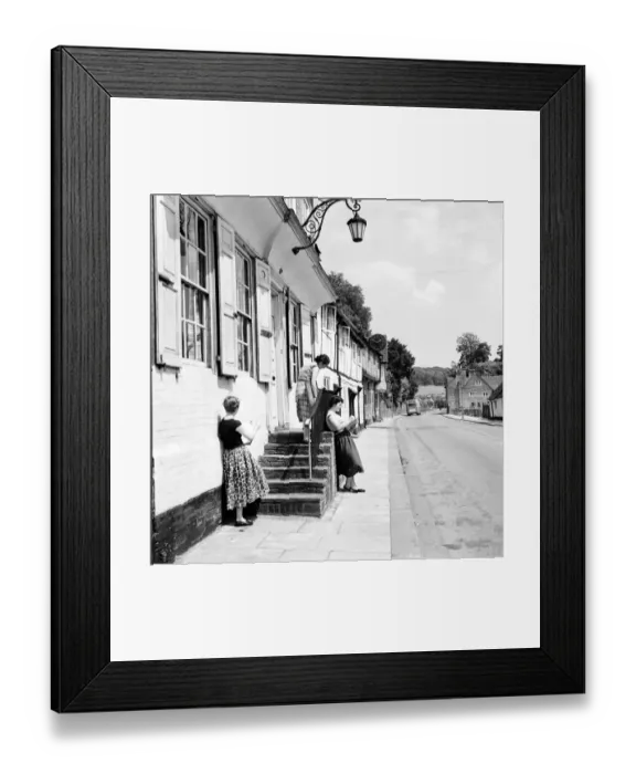 Framed Print : Women of West Wycombe in Buckinghamshire standing in the street making sketches of local Framed Print : Women of West Wycombe in Buckinghamshire standing in the street making sketches of local